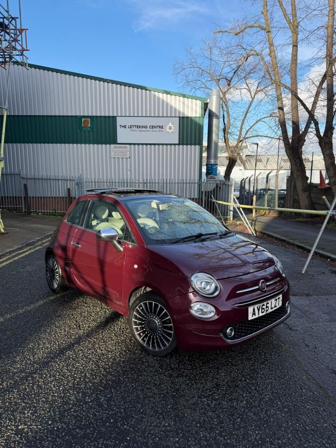 FIAT 500 LOUNGE 2015