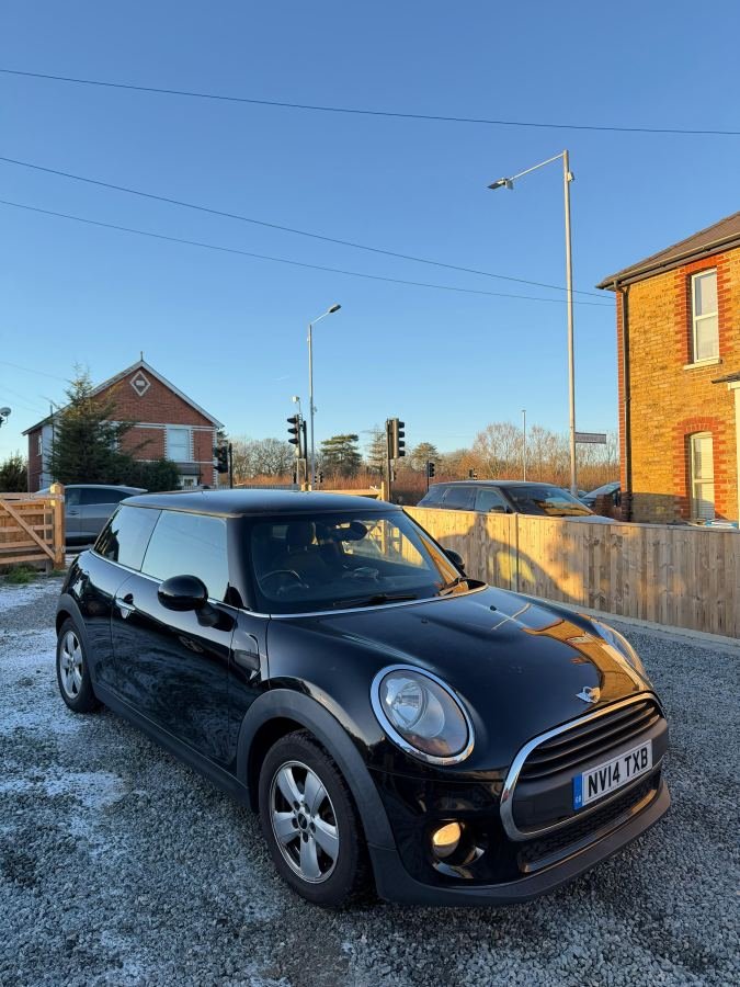 MINI COOPER ONE 2014